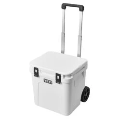Yeti Coolers ROADIE 48 WHEELED - Kühlbox -Outdoor-Ausrüstungsgeschäft 5638039355 s roadie 48 wheeled yeti coolers 24